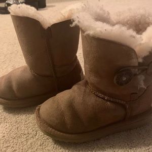Girls Ugg boots
